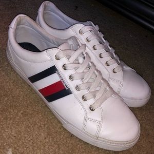 Womens Tommy Hilfiger lace up sneakers